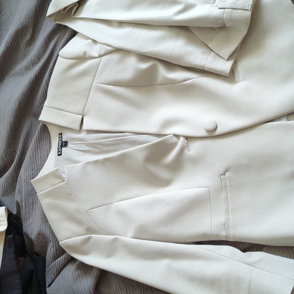Express suit and camisole